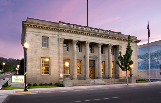 The Dalles Post Office / AmeriTitle 